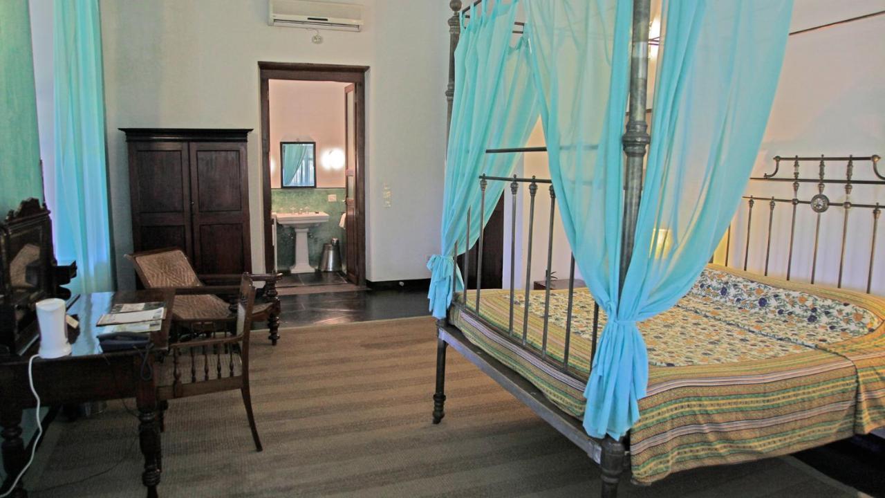 Neemrana'S - Bungalow On The Beach Tharangambadi Esterno foto