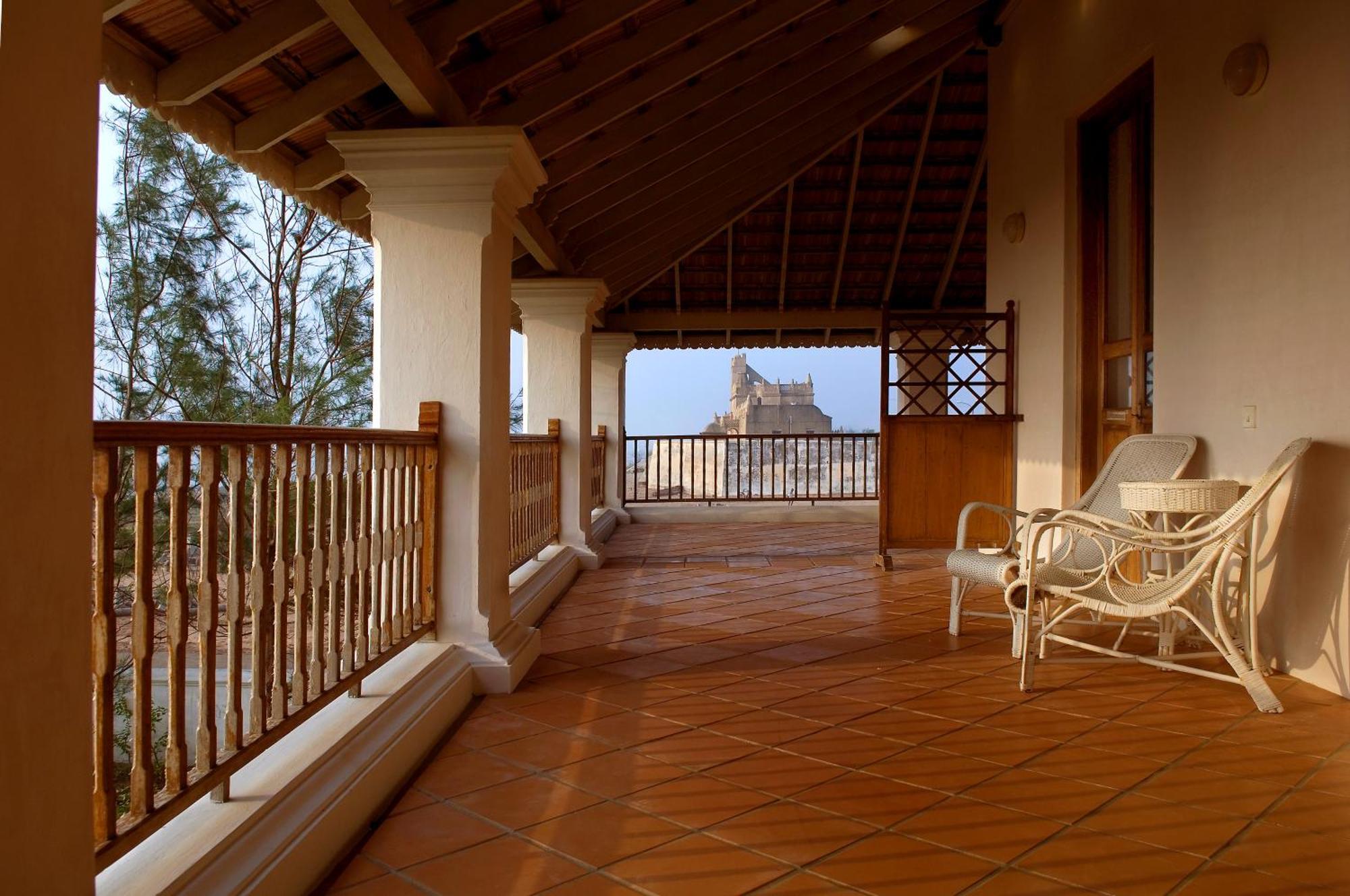 Neemrana'S - Bungalow On The Beach Tharangambadi Esterno foto
